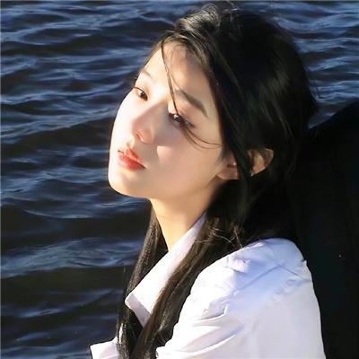 龙月